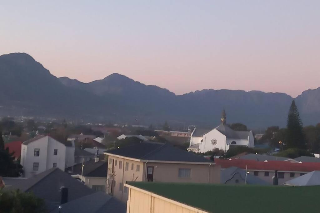Gracias Grasso, Strand, Cape Town, South Africa.