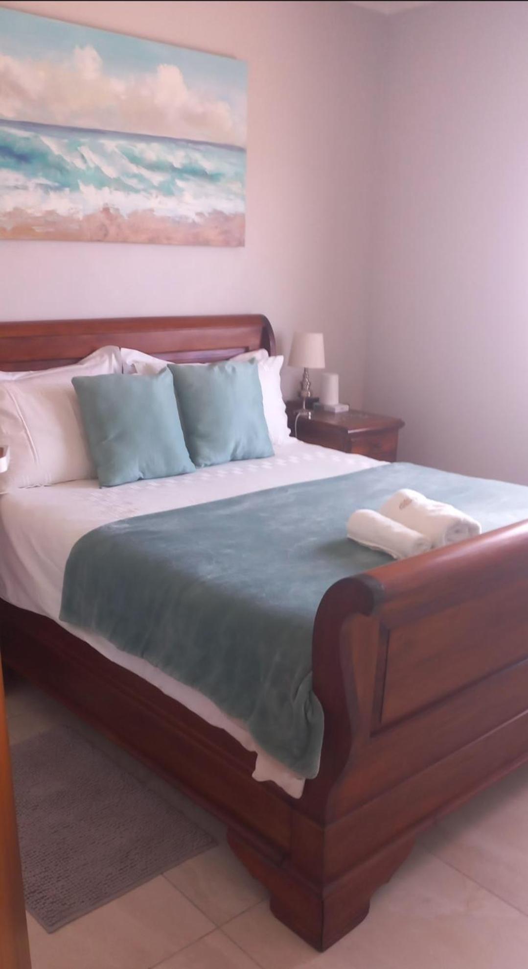 Gracias Grasso, Strand, Cape Town, South Africa. Apartment