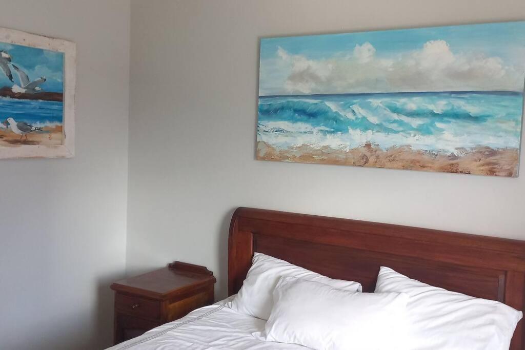 Gracias Grasso, Strand, Cape Town, South Africa. Le Cap